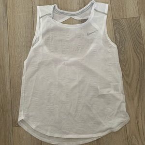 Nike tank